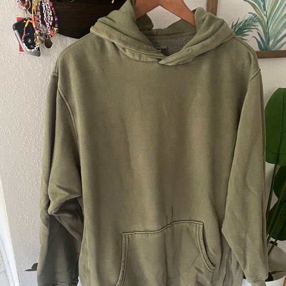 AERIE - The Sweat Everyday Cozy Hoodie - Picture 2 of 4